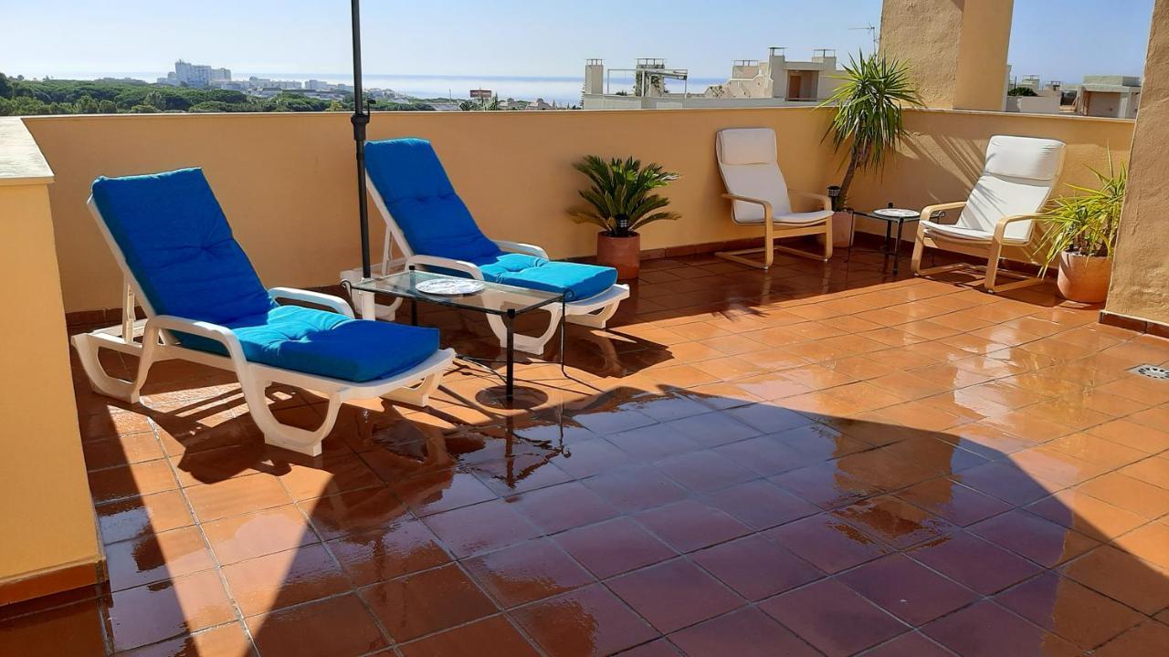 Atico Con Terraza Abierta/Open Terrace Apartment Mijas Bagian luar foto